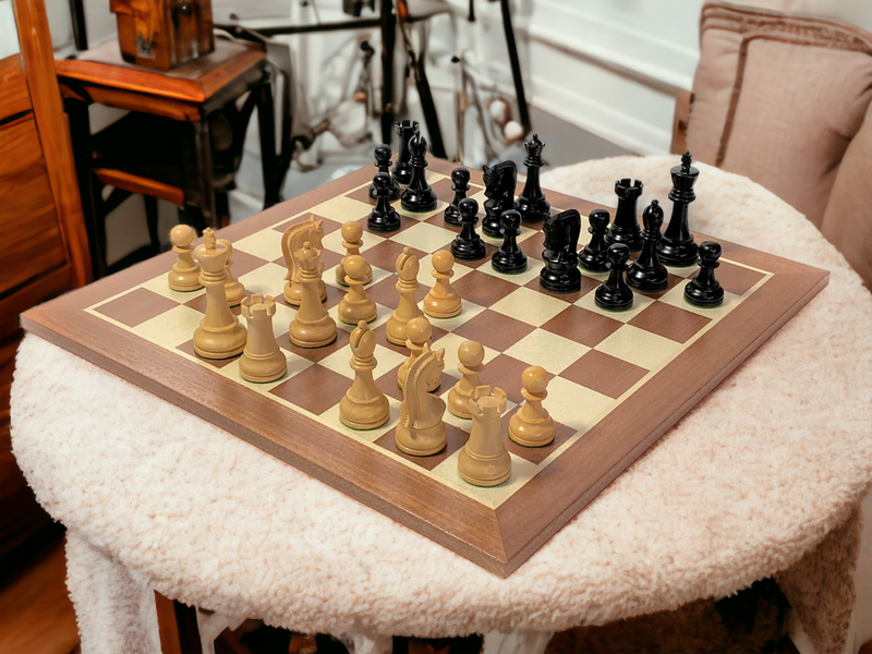 Leningrad Black Chess Pieces, Mahogany Chess Board & Box - Official Staunton™ 