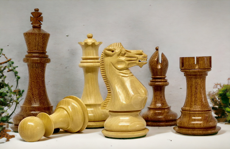 4" Collectors Series Acacia & Boxwood Chess Pieces - Official Staunton™ 