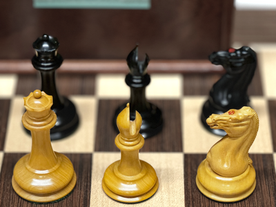 1850 London Boxwood and Ebony 3.5 Inch Replica Chessmen - Official Staunton™ 