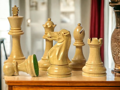 Stallion Acacia Wide Border Walnut Chess Set & Box - Official Staunton™ 