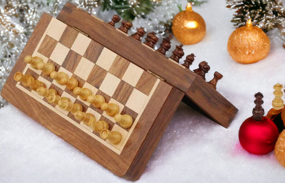 10 Inch Folding Magnetic Chess Set - Official Staunton™ 