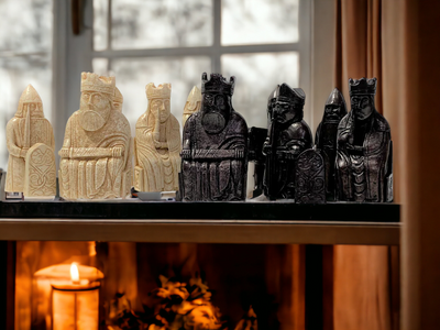 Isle of Lewis Chess Pieces - Official Staunton™ 