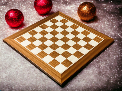 15.75 Inch Classic Mahogany Chess Set & Drawstring Bag - Official Staunton™ 
