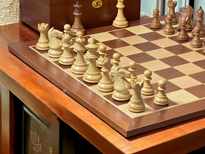 Queens Gambit Acacia Pieces 19" Mahogany Chessboard & Box - Official Staunton™ 