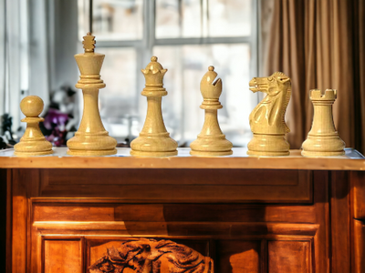 Stallion Acacia and Boxwood Staunton Chess Pieces - Official Staunton™ 