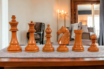 4" Hastings Antiqued Chess Pieces - Official Staunton™ 