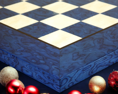 Black Fierce Knight Chessmen and Italian Blue Erable Chess Board - Official Staunton™ 