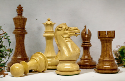 Collectors Series Acacia & Boxwood Chess Pieces - Official Staunton™ 