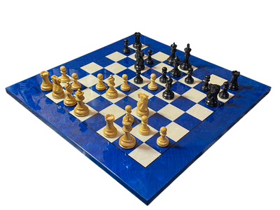 Elite Chessmen with Italian Blue Erable Maple High-Gloss Chessboard