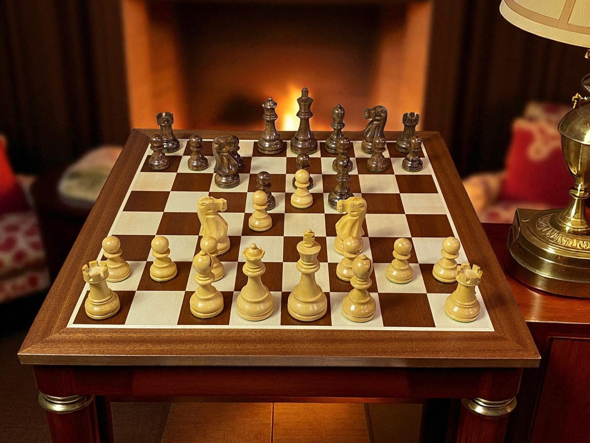 Mahogany Acacia Deluxe Staunton Chess Set