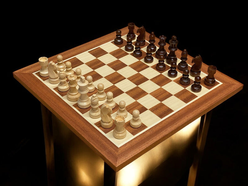 15.75" Grandmaster Mahogany Chess Set & Drawstring Bag
