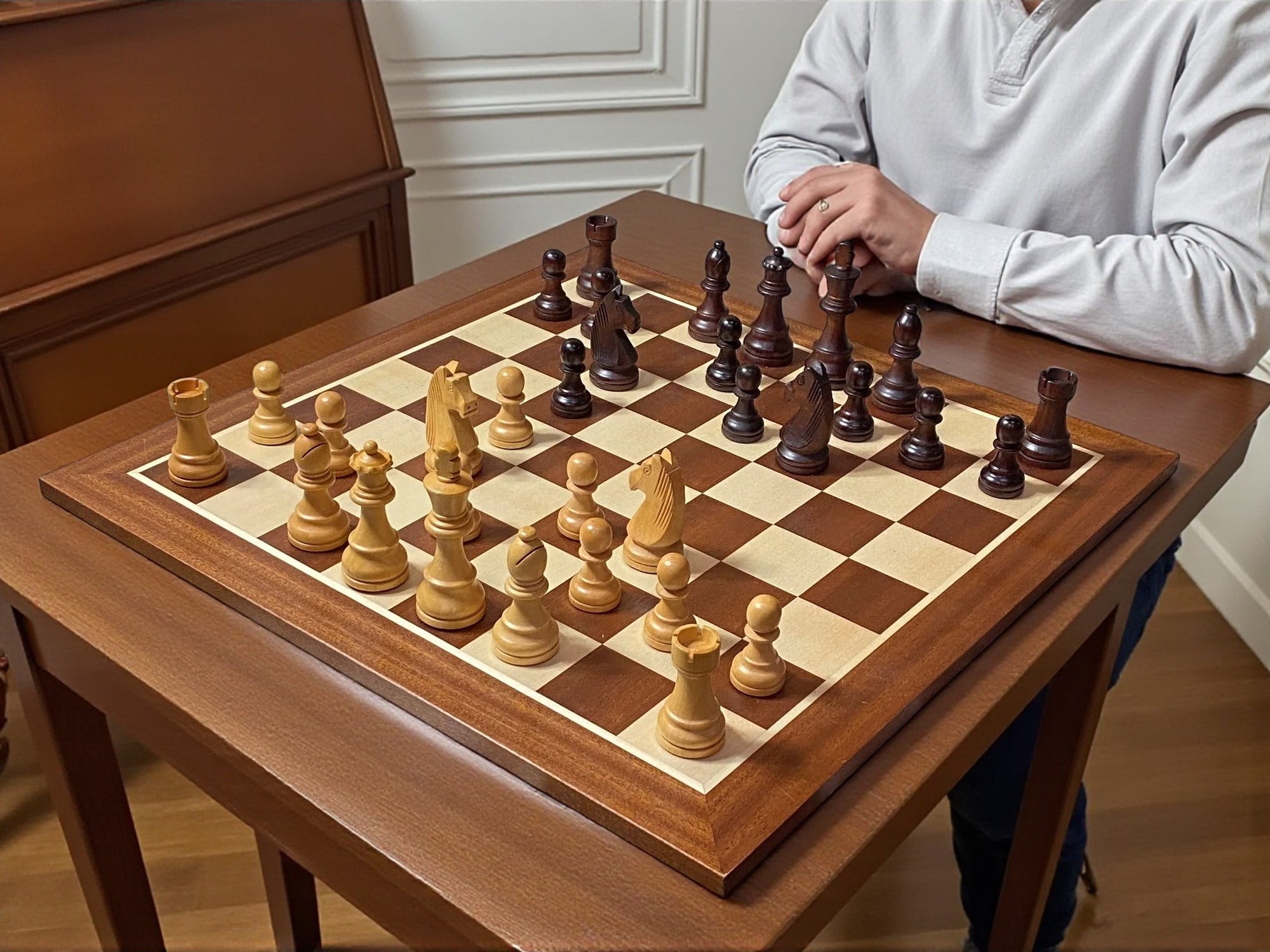 3.9 Inch Grandmaster Brown Mahogany Chess Set & Slide Ld Box