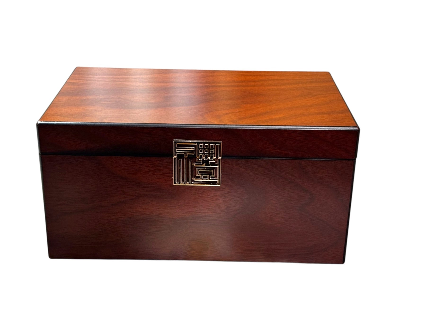 Butiful Chess Box Luxury Mahogany Chess Box