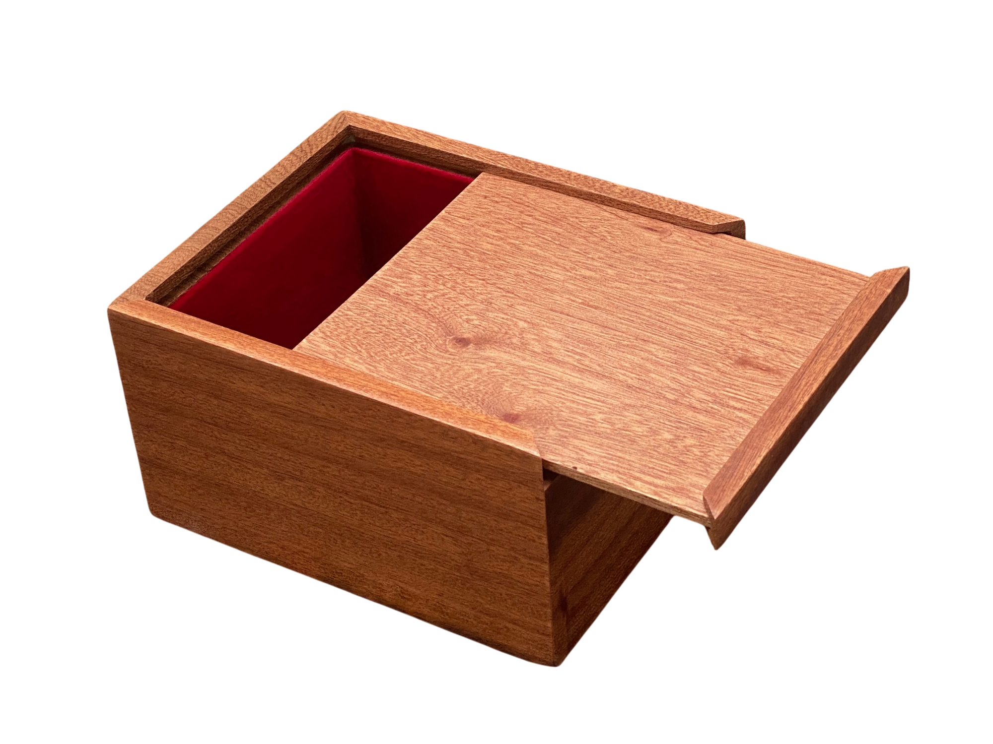 3.75" Club Classic Black and Natural Chessmen and Solid Mahogany Slide Lid Box