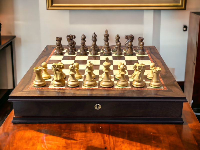 Luxury Italian Walnut Lid Chess Cabinet with Elite Acacia Chessmen - Official Staunton™ 