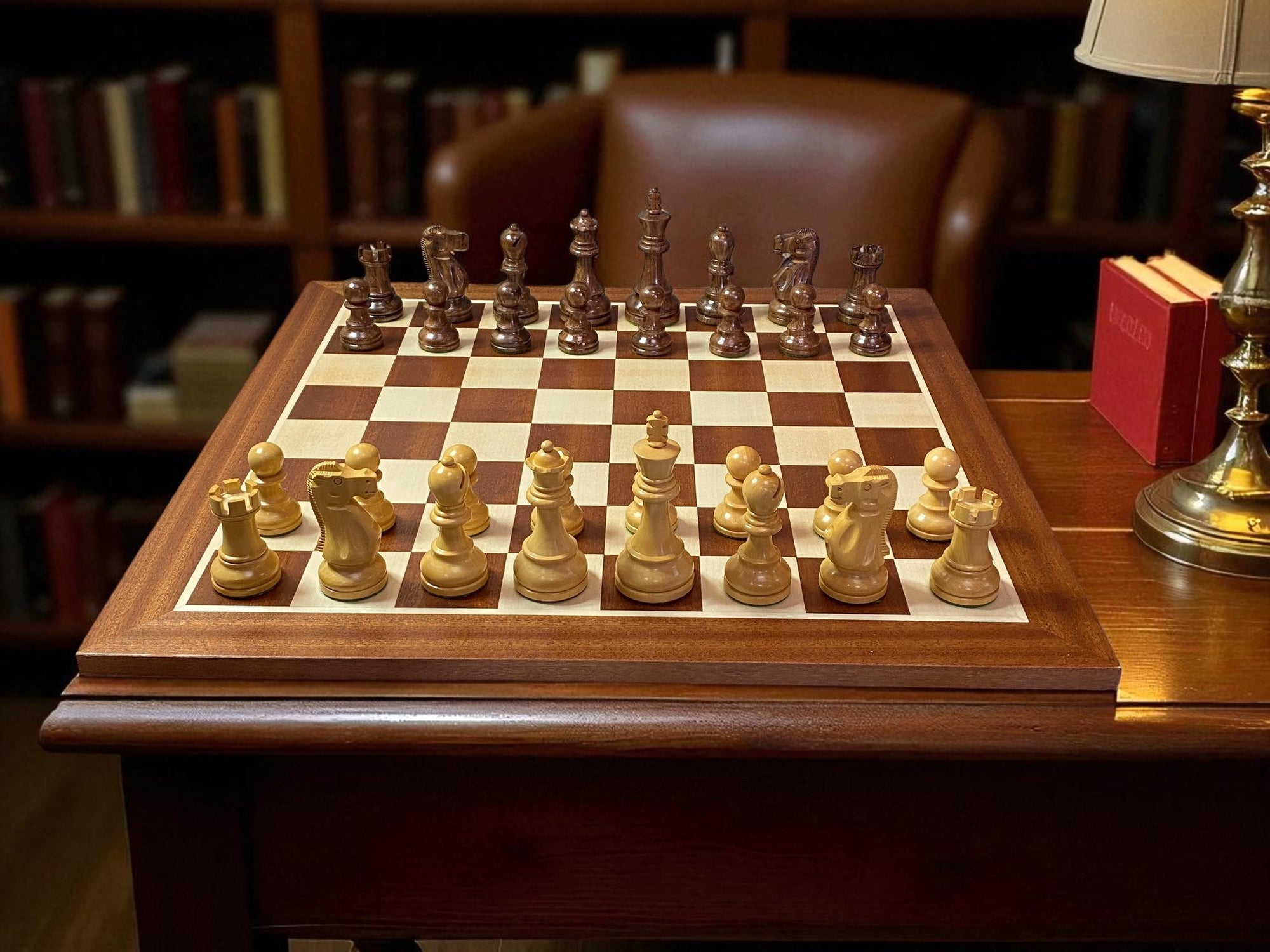 Mahogany Acacia Deluxe Staunton Chess Set
