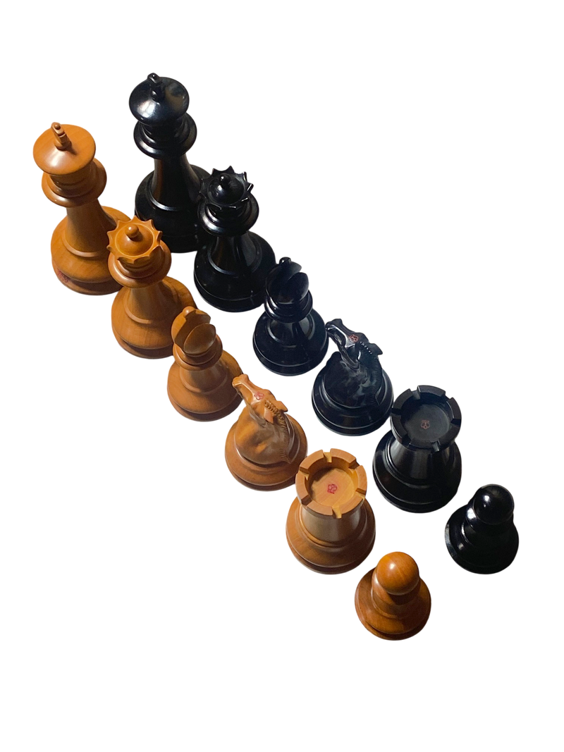 4.4" 1850 Antique Ebony Chessmen and Mahogany Deluxe Box