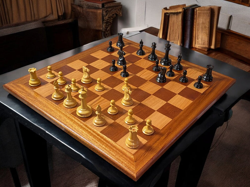 Leuchars Reproduction Staunton Chess Set, Board and Box