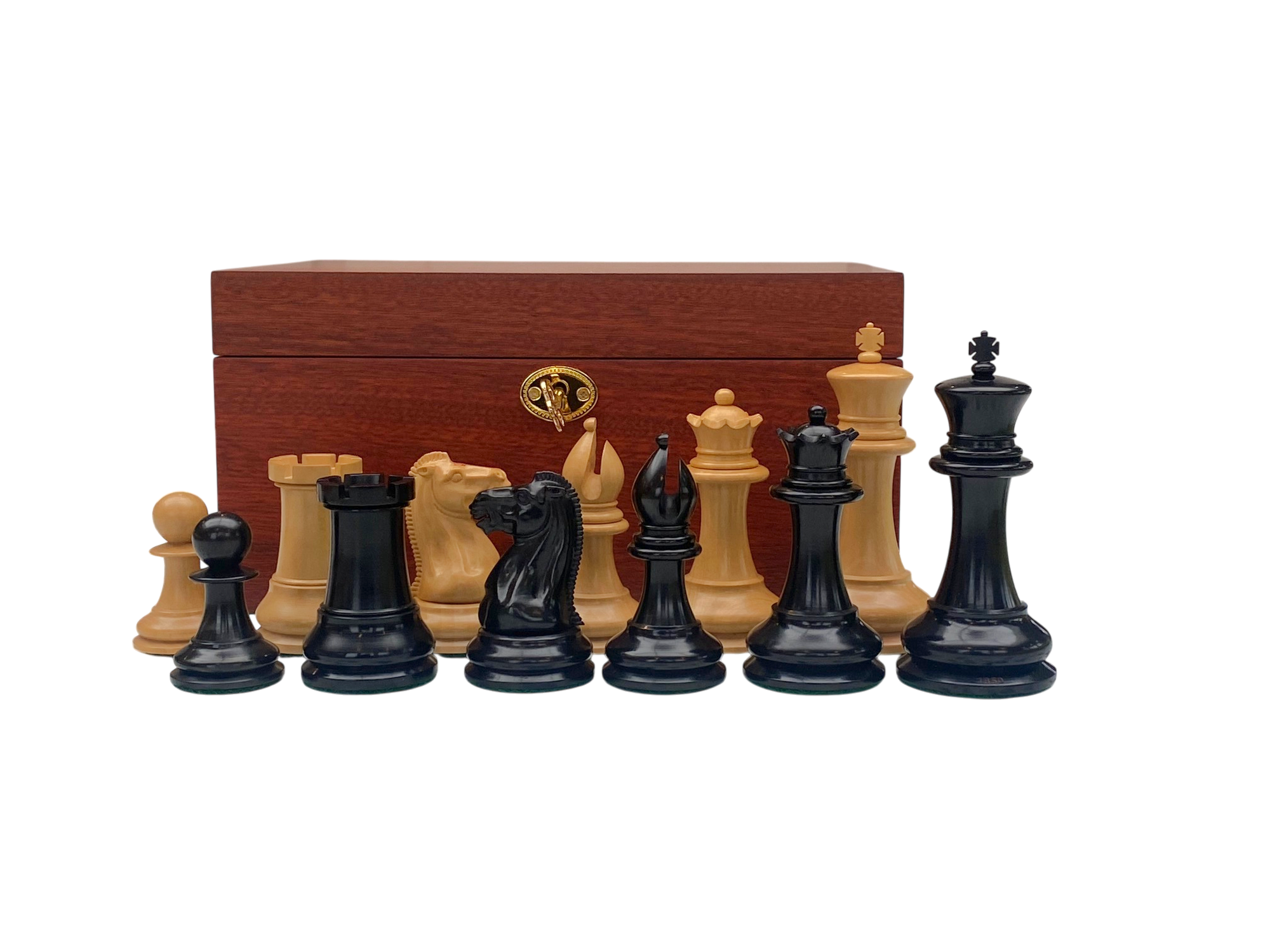 4.4" 1850 Boxwood and Ebony Chessmen – Deluxe Mahogany Box
