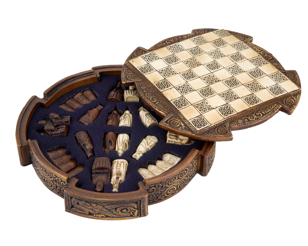 Isle Of Lewis Compact Celtic Chess Set - Official Staunton™ 